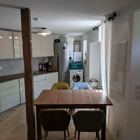 Tatil Evi Rue Des Fleurs Puycelsi