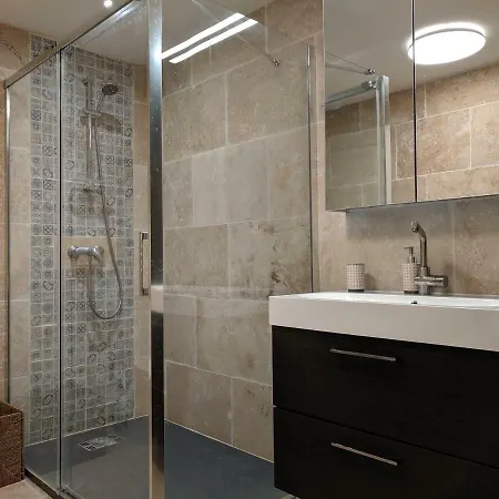 Tatil Evi Rue Des Fleurs Puycelsi *