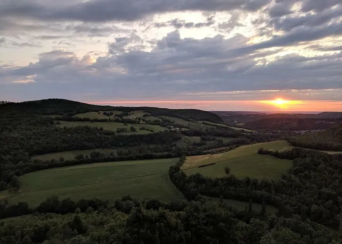 Rue Des Fleurs Puycelsi Ferienhaus *