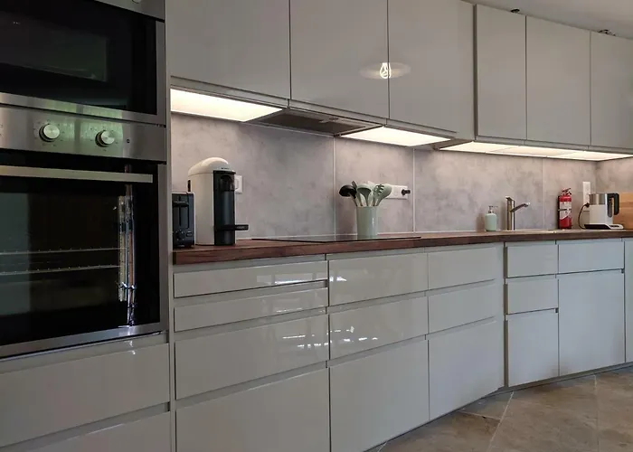 Casa vacanze Rue Des Fleurs Puycelsi Puycelci